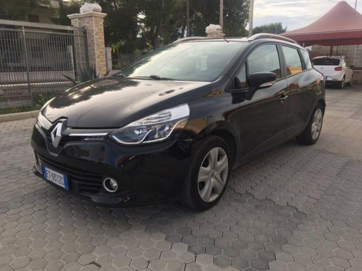 Noleggio senza conducente di Auto Clio grandtour a Taranto e dintorni
