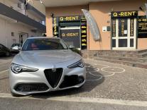 Noleggio Senza Conducente Alfa Romeo Stelvio a Napoli
