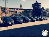 Noleggio Con Conducente Mercedes Benz Viano a Milano
