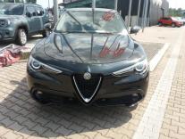 Noleggio Lungo Termine Alfa Romeo Stelvio a Padova