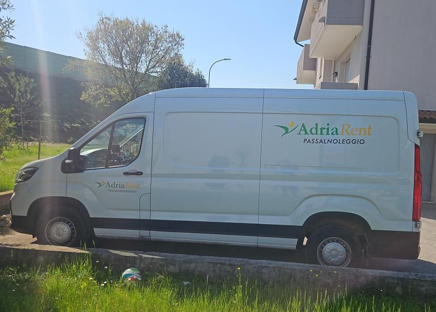 Maxus Delivery 9